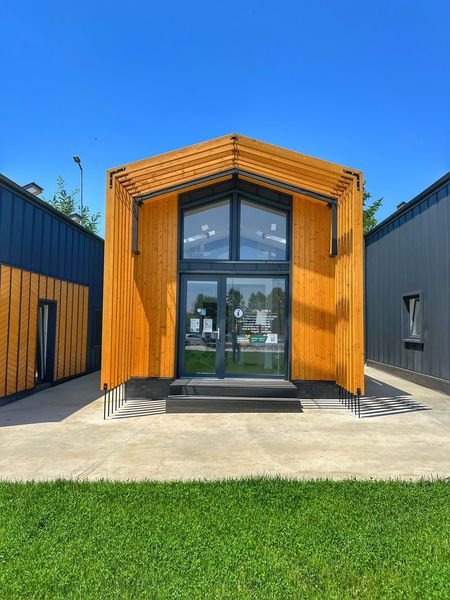 Panelised modular systems supporting multiple UK building use cases