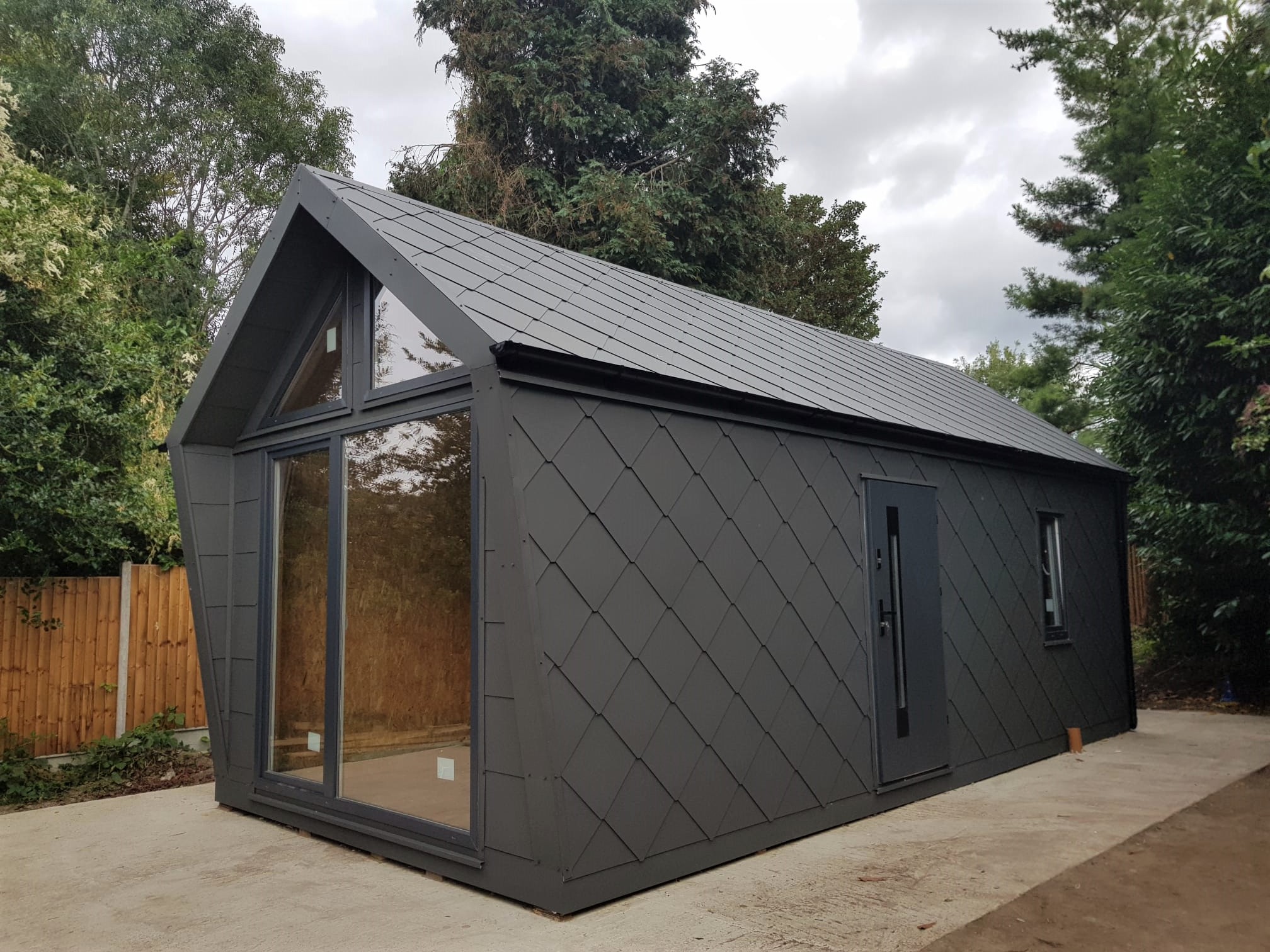 Clinic reference supporting panelised modular systems in healthcare