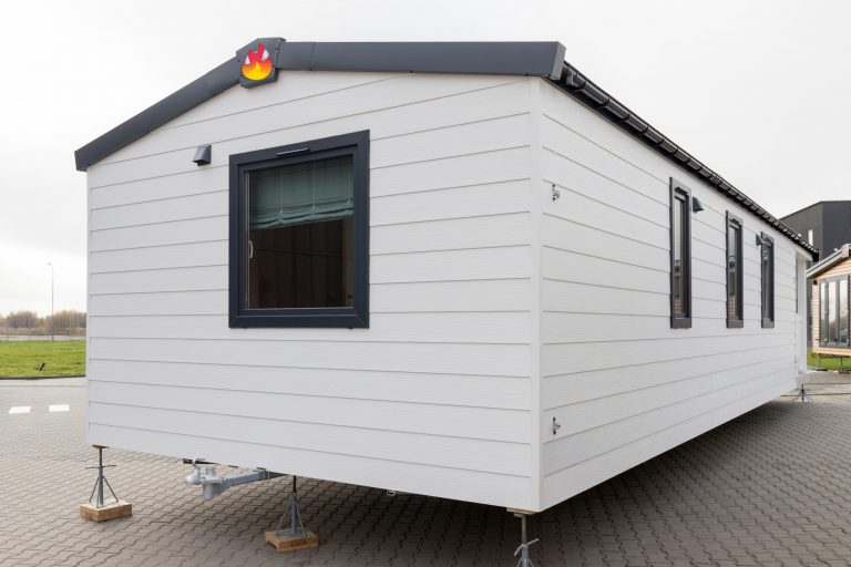 365143070_280223687939128_2480645840219035353_n BARRY WHITE | Mobile Home | Leisure Home An ideal home with a terrace for family rest! SIZE: 12.5m x 4m | 41ft x 13ft 12-16 weeks delivery