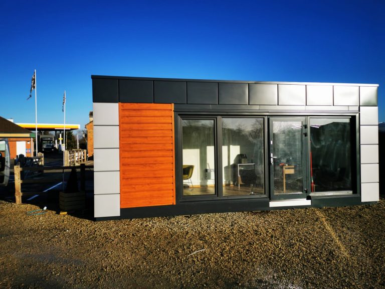 IMG-20200121-WA0003 Yola 7m x 3m/ 23ft x 10ft Portable office, Site cabin, Marketing suite, Sales cabin