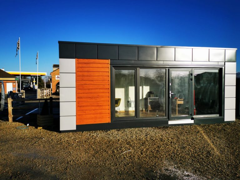 IMG-20200121-WA0004 Yola 7m x 3m/ 23ft x 10ft Portable office, Site cabin, Marketing suite, Sales cabin
