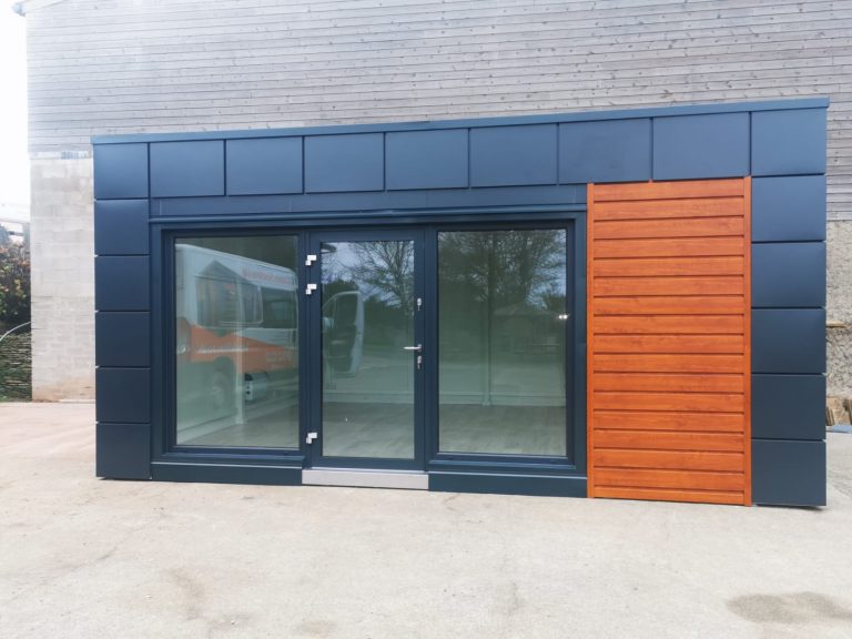 Yola 6m x 5m/ 20ft x 16.5ft Portable office, Site cabin, Marketing suite, Sales cabin, TEMPORARY SPEC MODULAR BUILDING