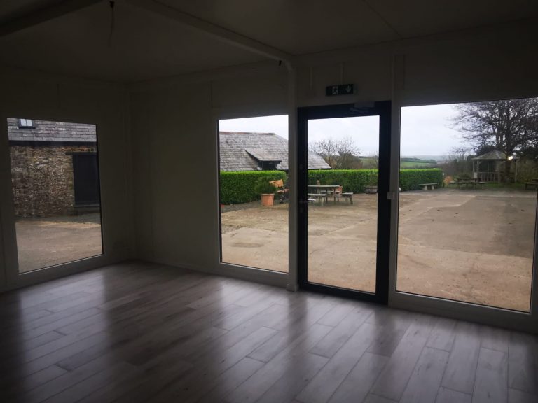 Yola 6m x 5m/ 20ft x 16.5ft Portable office, Site cabin, Marketing suite, Sales cabin, TEMPORARY SPEC MODULAR BUILDING