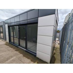 Modular office / showroom / Marketing Suite - 6m x 3m Price per week hire (Prices are based on a minimum 52 week hire period)