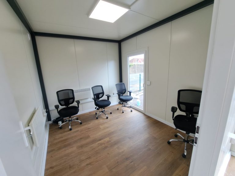 Hi-Tech 10m x 3m / 32ft x 10ft Portable office, Site cabin, Marketing suite, Sales cabin, TEMPORARY SPEC Modular building