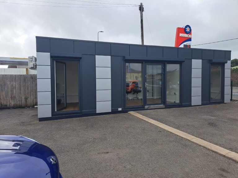 Hi-Tech 10m x 3m / 32ft x 10ft Portable office, Site cabin, Marketing suite, Sales cabin, TEMPORARY SPEC Modular building