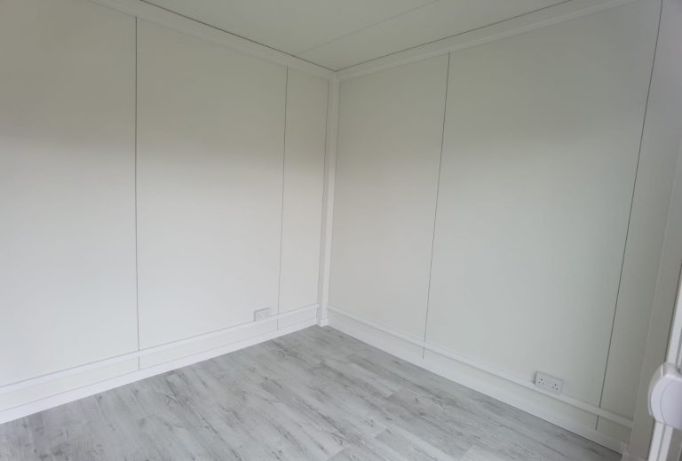 WhatsApp Image 2022-04-12 at 13.42.50 (2) Modular office / showroom / Marketing Suite - 7m x 3m Price per week hire (Prices are based on a minimum 52 week hire period)