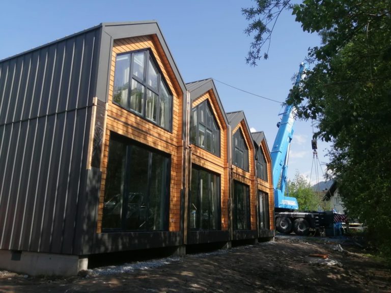 FULLY FURNISHED BESPOKE PORTABLE CABIN, MODULAR BUILDING, CLASSROOM, OFFICE, MARKETING SUITE 2 Modules 11m x 3.5m each