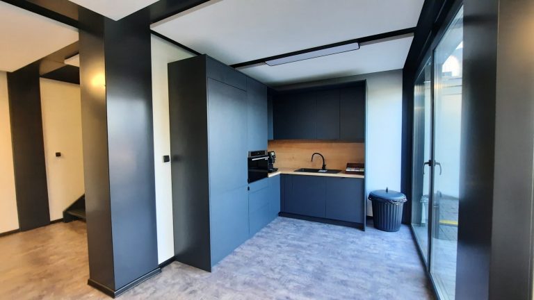 BESPOKE PORTABLE CABIN, MODULAR BUILDING, CLASSROOM, OFFICE, MARKETING SUITE