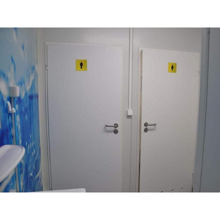 kontener-sanitarny-3 MS20-28 Welfare Cabin – Hire a Modular Building with 3 Toilets & 3 Showers