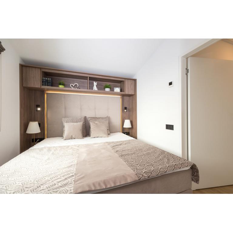 Luxury Mobile Homes for Sale UK | Lodge with 75-Year Lifespan |