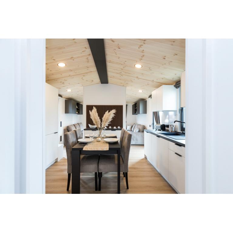 Luxury Mobile Homes for Sale UK | Lodge with 75-Year Lifespan |