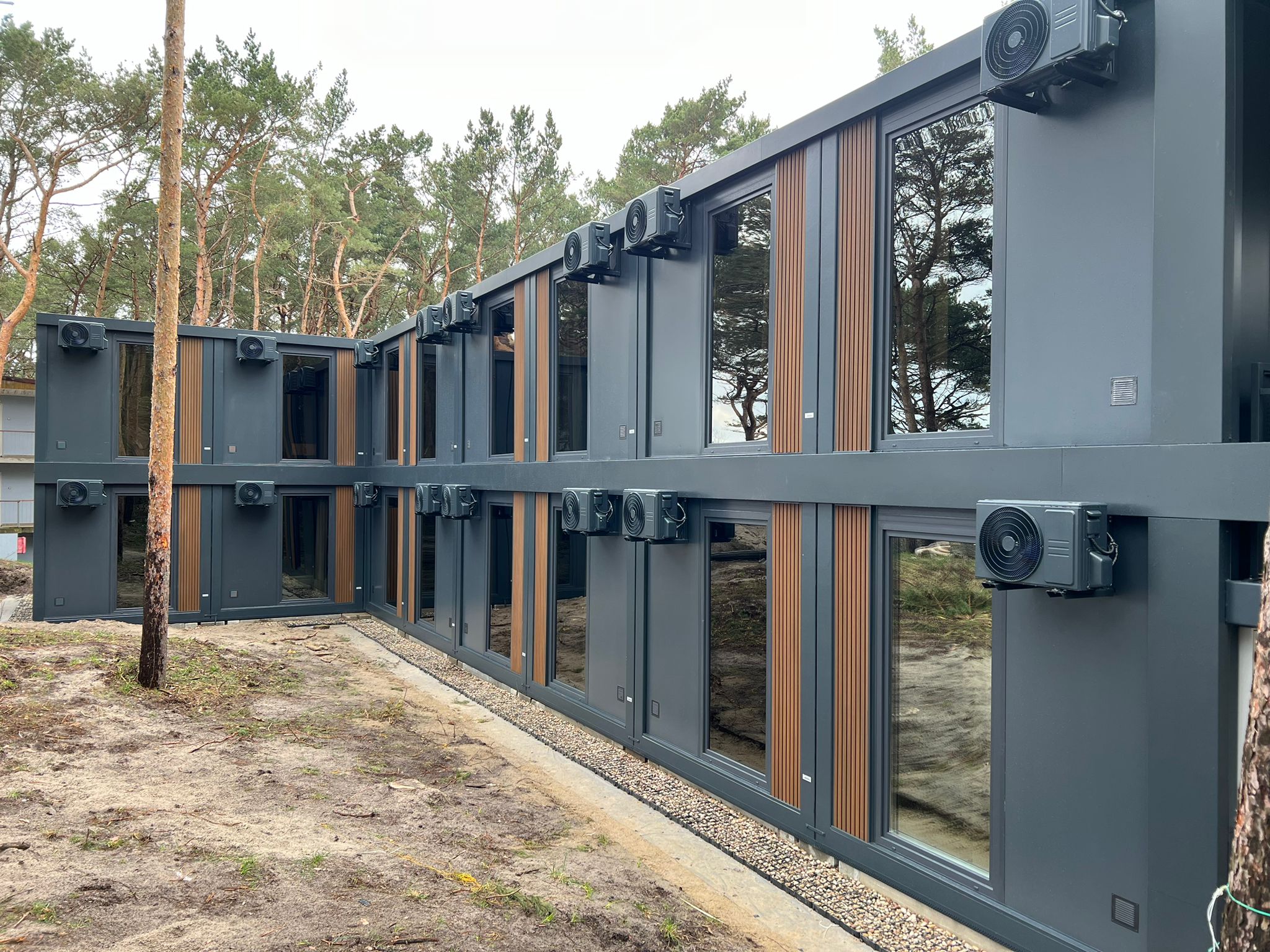 Site accommodation cabin in Staffordshire supplied and installed by KC Modular Buildings