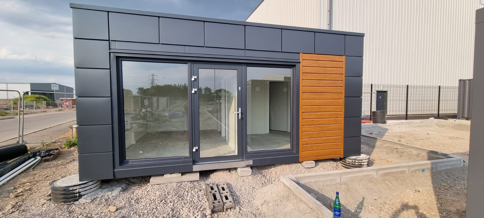 YOLA 7m x 3m modular cabin layout option with partitioned office and kitchen facilities