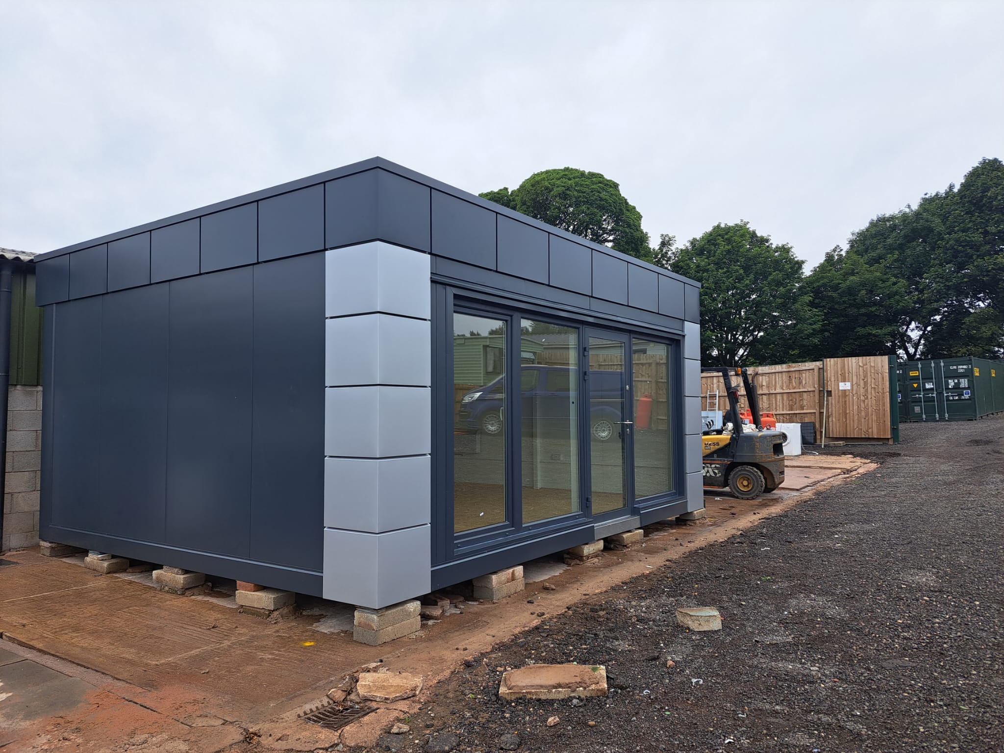 YOLA 7m x 3m portable building floor plan - modular office with welfare facilities UK