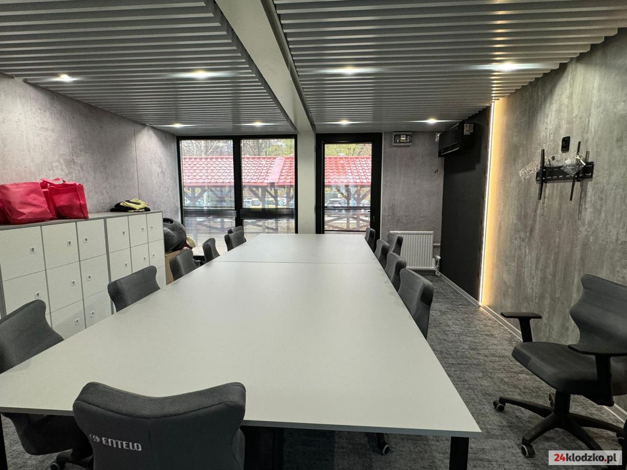 Modular offices Derbyshire interior executive workspace serving Liverpool and Manchester