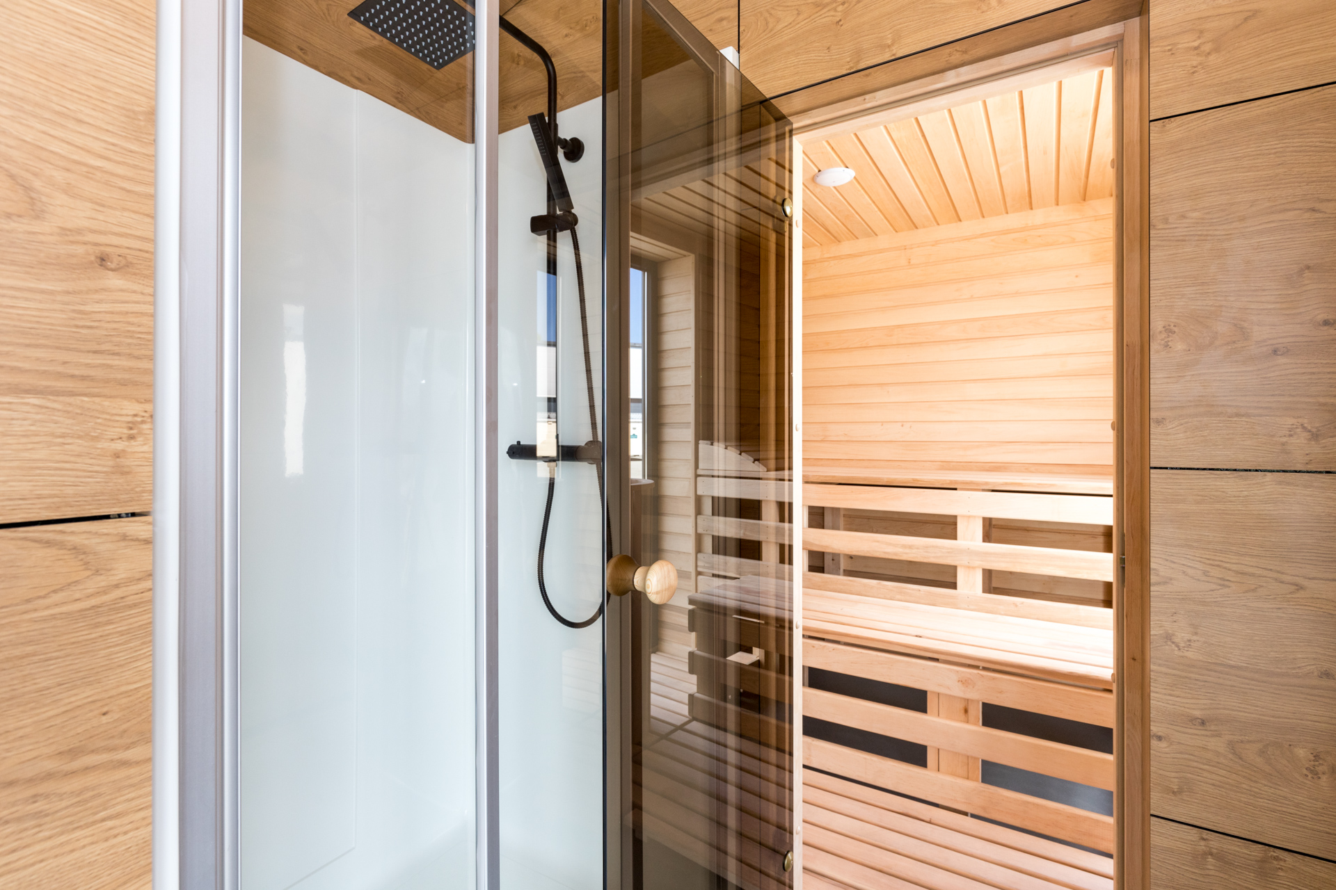 Spa house UK – static caravan with private sauna