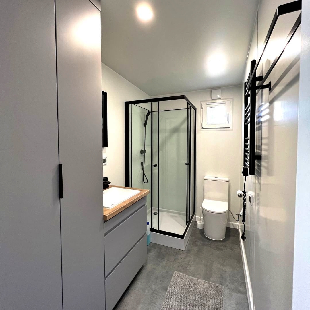 Static caravan premium façade and decking presentation UK