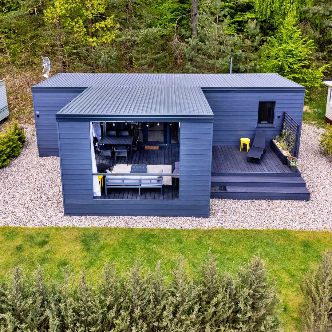 Static caravan Lodge Line designed, manufactured and installed by KC Modular Buildings, residential static home UK