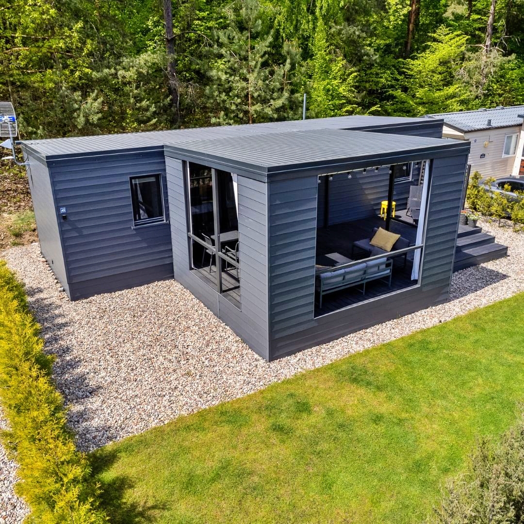 static caravan retirement planning exterior lodge by KC Modular Buildings