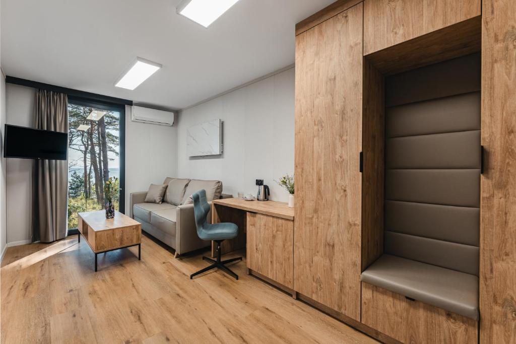 ISO frame modular student accommodation block multi-storey PBSA development UK